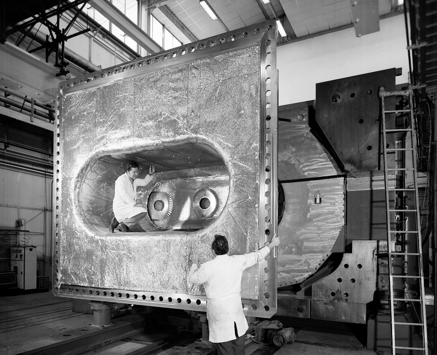 Tracks of particles in a bubble chamber